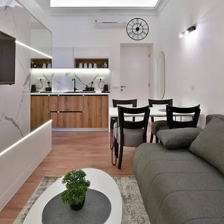 Luxury Galla In The Center Apartment *